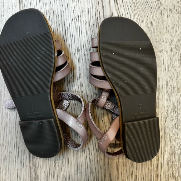 Old Navy Sandals 6T (flip flops) and 7T (espadrilles) - Picture 3 of 5